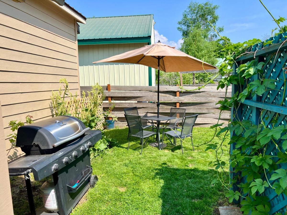 Great Downtown Sandpoint Location! Екстериор снимка